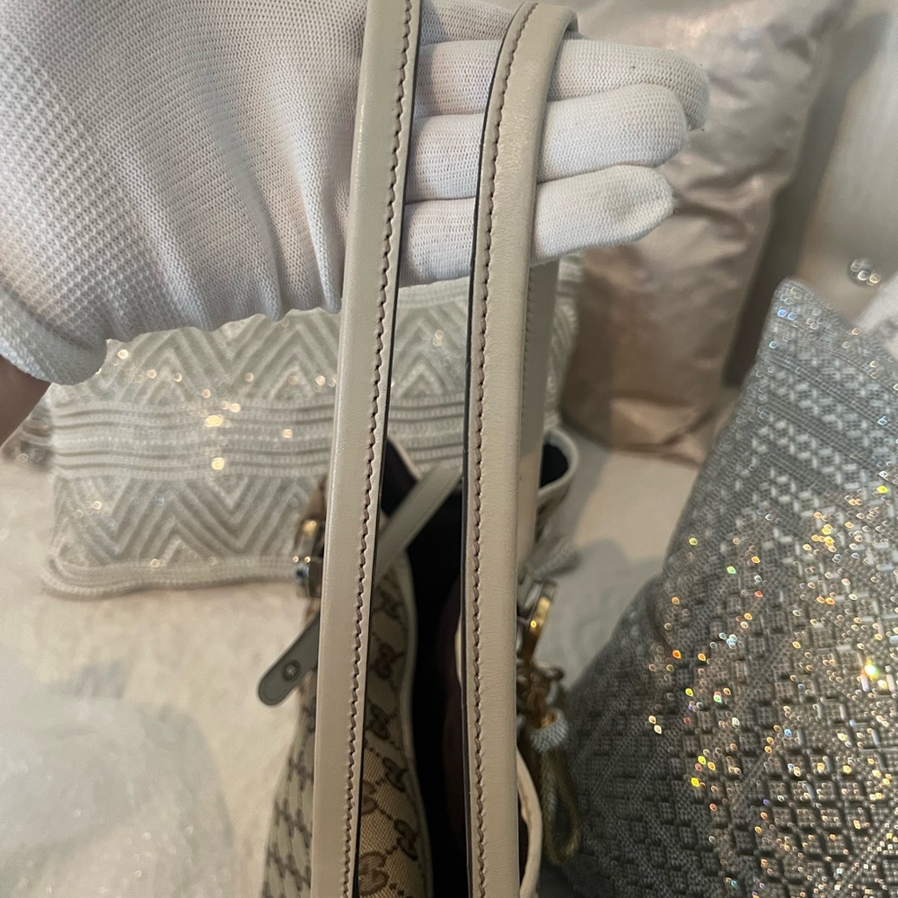 Gucci bag - Picture 15 of 17